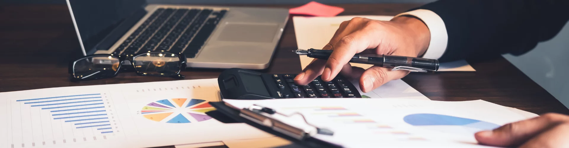 Navigating Conflicts of Interest and Transparency in Accounting